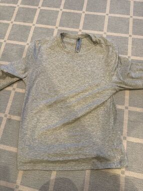 SKIMS Light Gray Long-Sleeve Crewneck Top